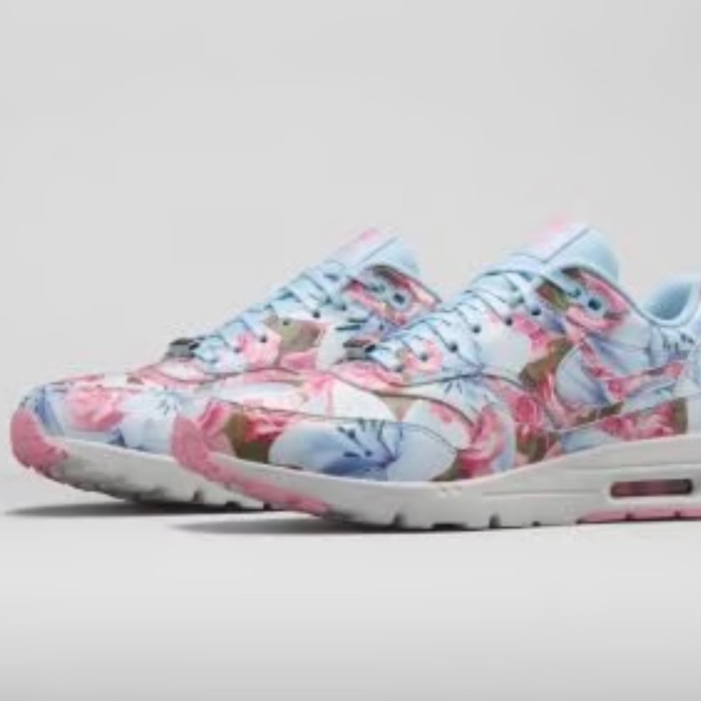 Nike Air Max Ultra 1 Floral Sneakers